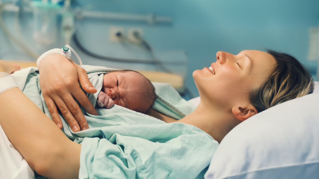 Birth Pregnancy New Mom woman baby hospital child birth delivery Natalia Deriabina Shutterstock