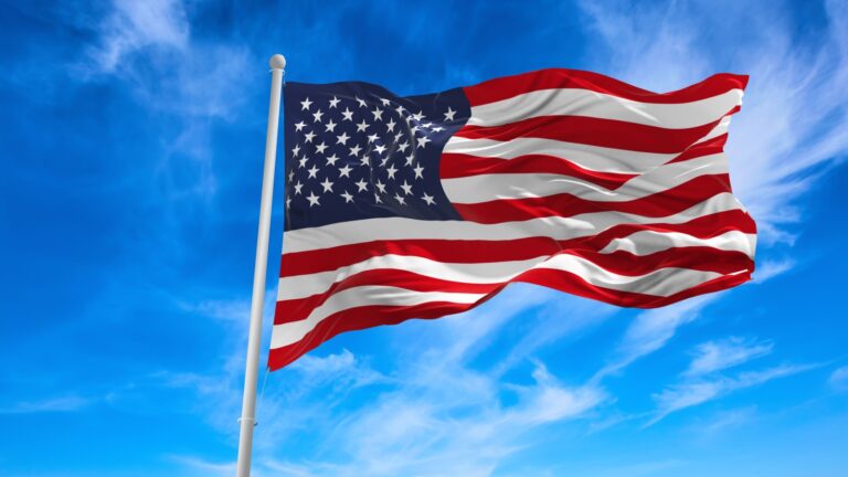 New Oklahoma Guidelines Mandate Students’ Right to Display American Flags on School Grounds